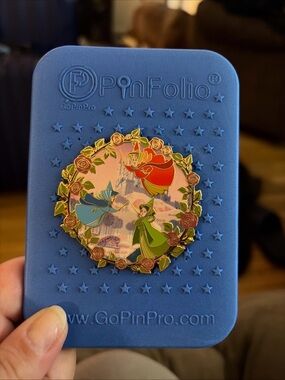 Disney PALM Princesses Sidekicks Once Upon a Royal Realm Pin - 3 Fairies Chaser